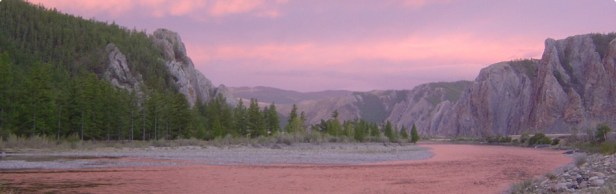 //www.fishmongolia.com/mongolia-taimen-fly-fishing-trips/float-trips/