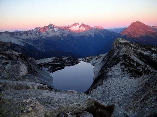 Hidden L., N. Cascades~http://flickr.com/photos/treveri/183701770