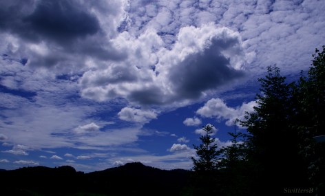 Clouds, Mountains and Hot Day SB