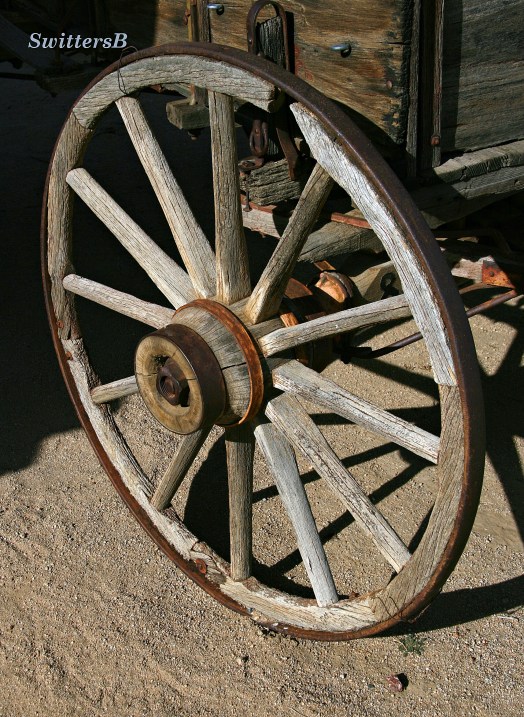 old wagon wheelx