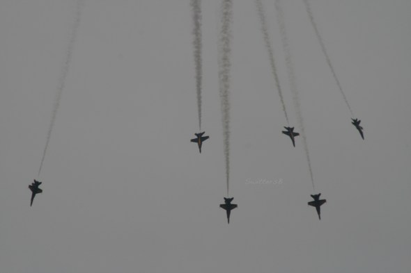 Photography-Blue Angels-Dive-SwittersB-Air Show1