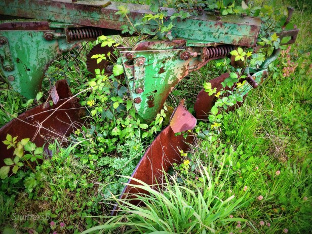 photography-farms-plow-old-SwittersB