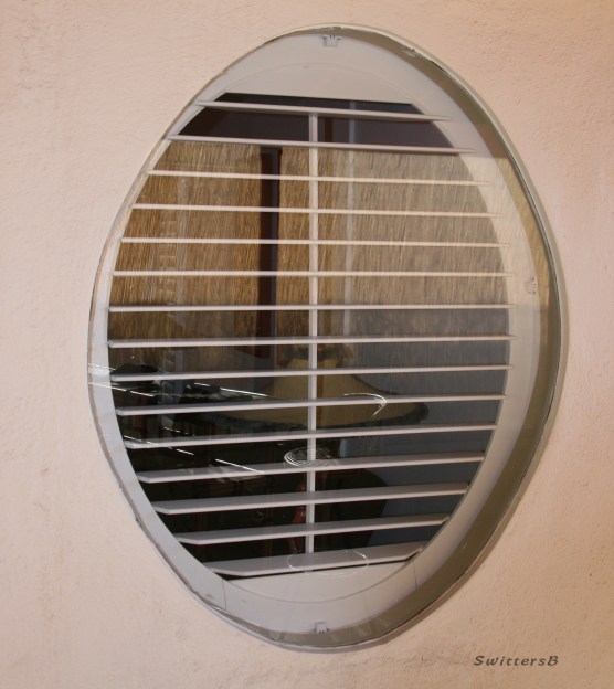 Photography-Mid Century Modern-Oval Window-SwittersB