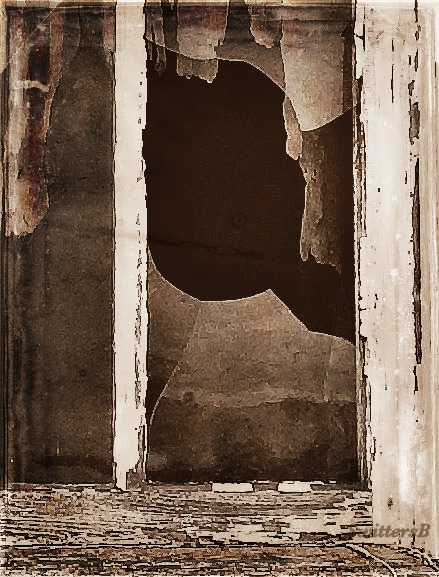 photography-SwittersB-Black White-old window-rustic