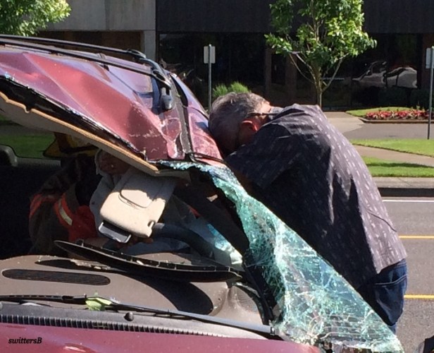 first aid-first responder-accident-mva-life-SwittersB