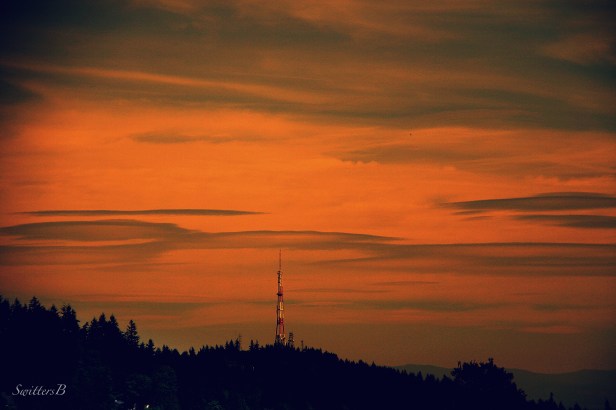 clouds-lenticular-tower-west hills-Portland-photography-SwittersB