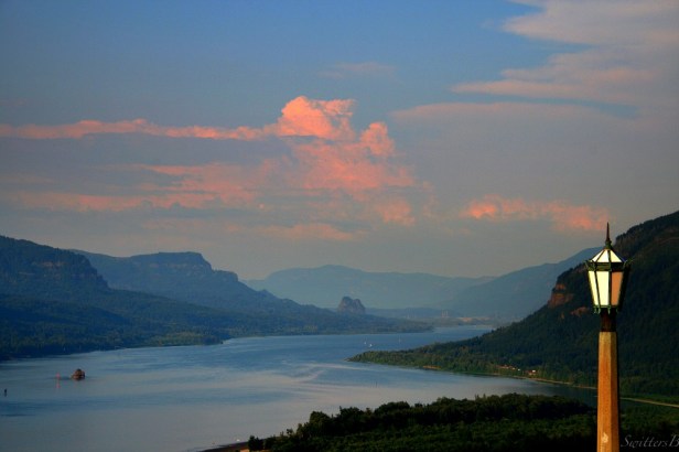 Crown Point-Columbia River-Oregon-Photography-SwittersB