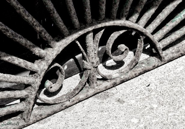 wrought iron-design-rust-rustic-photography-