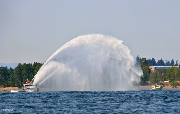 fire boat-spray-drill-Columbia River-photography-SwittersB
