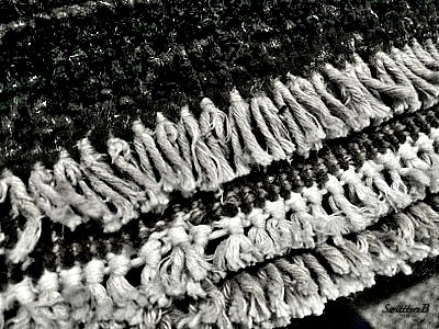 fringe-textiles-rugs-photograhy-SwittersB