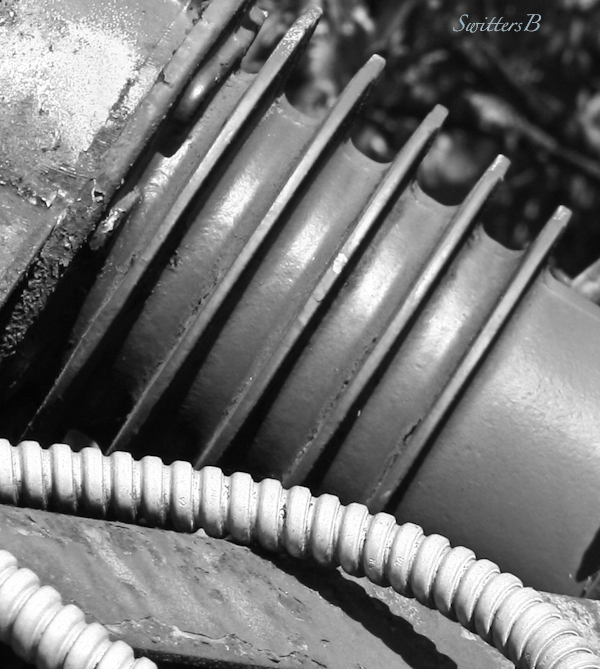 steel-angles-black & white-photography-angles-SwittersB