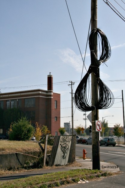loose wire-coil of wire-portland-pole-photography-SwittersB