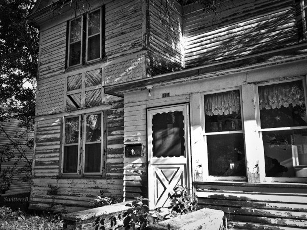 old farm house-rural-south dakota-farm-photography-SwittersB