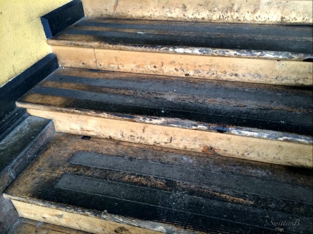 worn stairs-photography-SwittersB-Portland