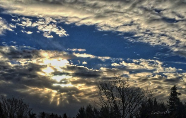 morning sky-new day-clouds and sun-SwittersB-Portland