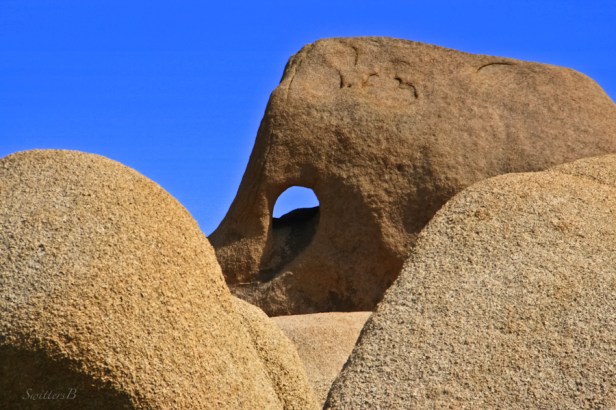 hole in rock-Joshua Tree NP-rock formation-desert-SwittersB