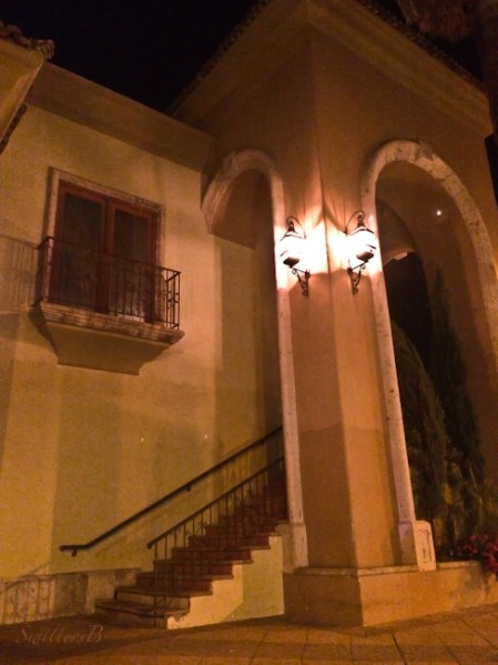 hidden doorway-stairway-balcony-arches-SwittersB