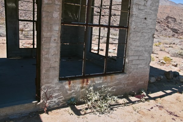 old service station-Wentworth Canyon-California-SwittersB
