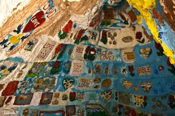 salvation mountain-room-SwittersB