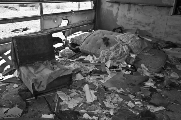 service station-debris-mattress-SwittersB