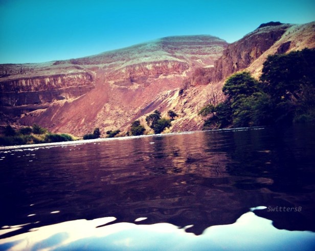 Deschutes-Locked Gate-river-Oregon-SwittersB