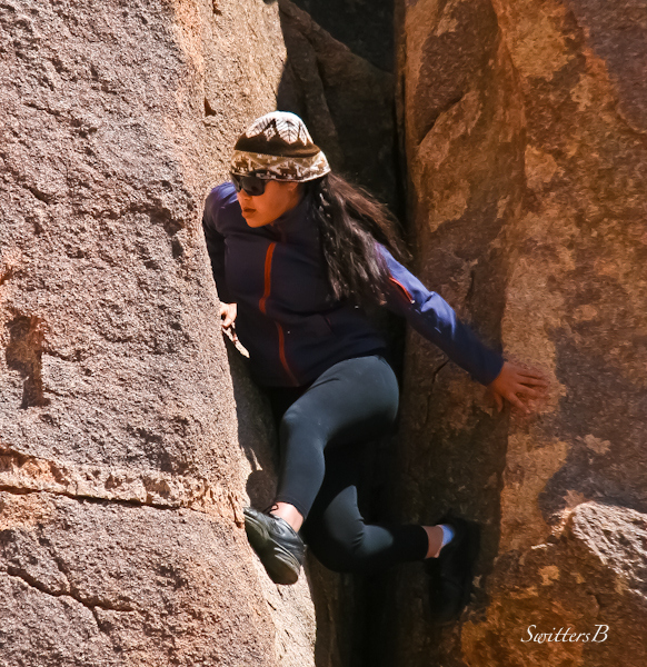 girl-rock climbing-Joshua Tree-SwittersB