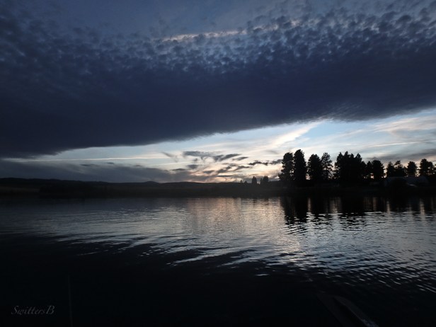 Oregon-lake-clouds-sunset-SwittersB