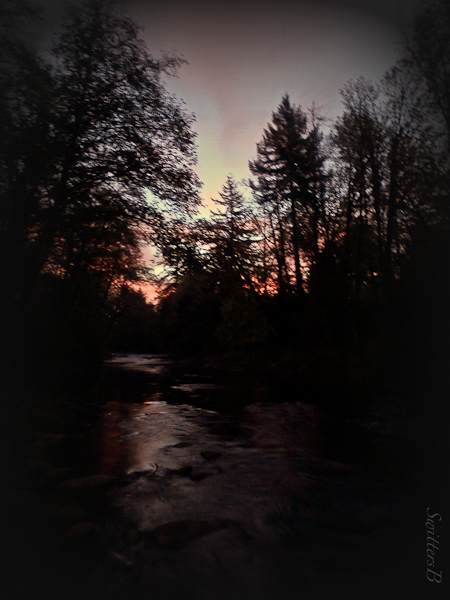 red sky-morning-river-SwittersB