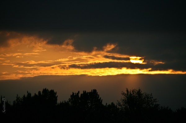 Sunset-Oregon-dark clouds-SwittersB