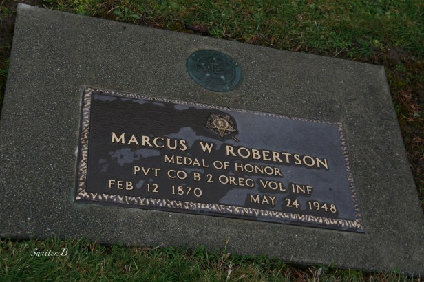 Marcus Robertson Medal of Honor Winner SwittersB