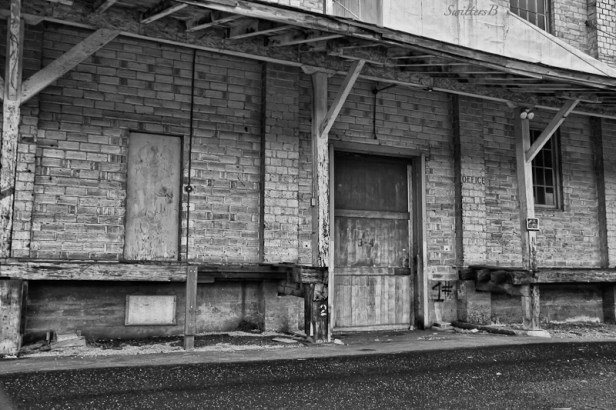 office-old warehouse-Pine Grove-SwittersB