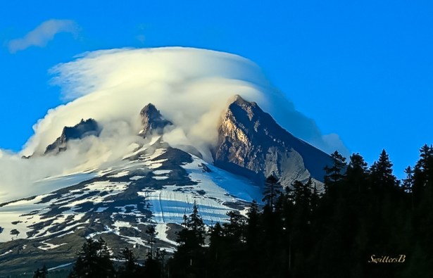 a Cloud Cap-Mt. Hood-Oregon-Photography-SwittersB-Edit-3