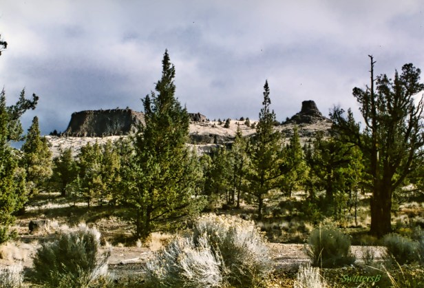 chimney rock-crooked river-Oregon-SwittersB