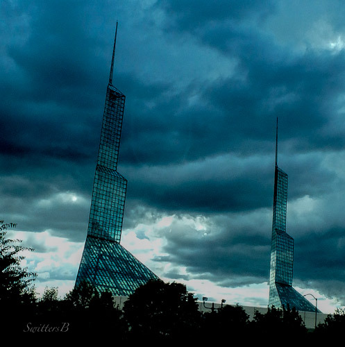twin towers, convention center, Portland, SwittersB