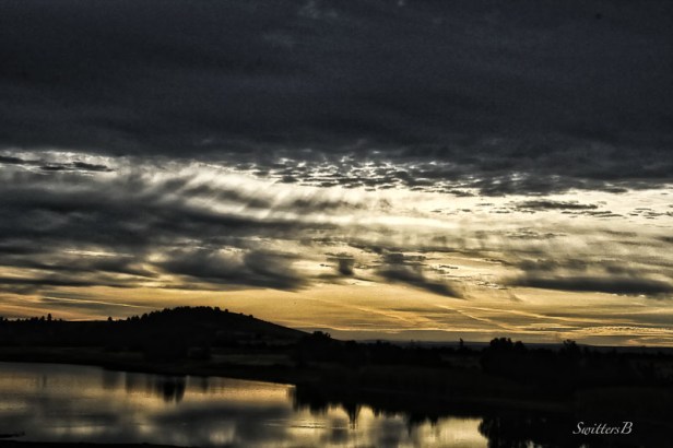 dark clouds- morning rays-lake-SwittersB X-3