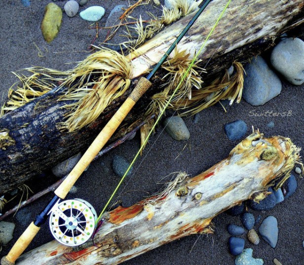 rocks-bark-rod-reel-swittersb