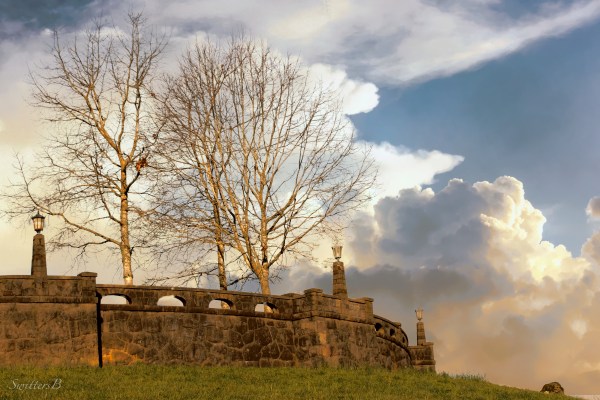 rocky-butte-wall-sky-swittersb