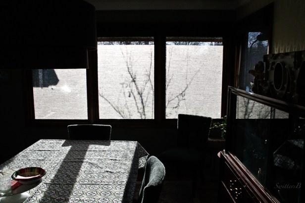 windows-early-morning-sunshine-swittersb