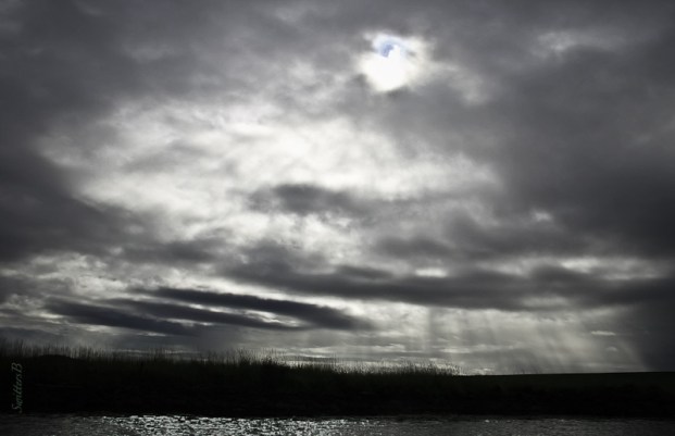 opening-clouds-rays-swittersb