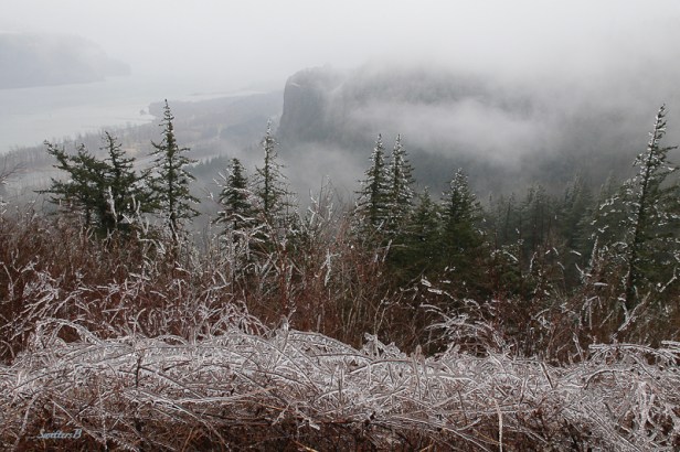 gorge-ice-chanticleer-point-swittersb