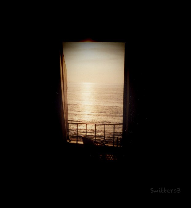 ocean window-view-SwittersB