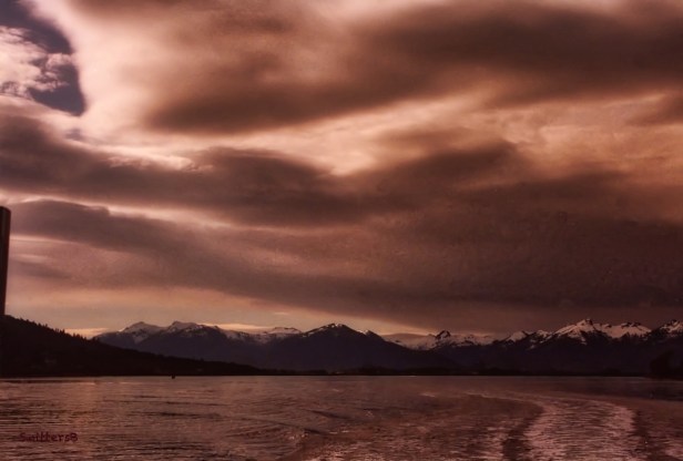 alaska-brooding sky-mountains-SwittersB
