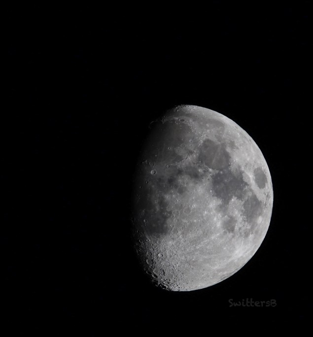 moon-2:3 full-August 2017-SwittersB.jpg