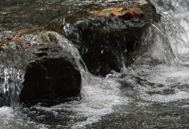 Rocks-stream-bubbles-SwittersB.jpg