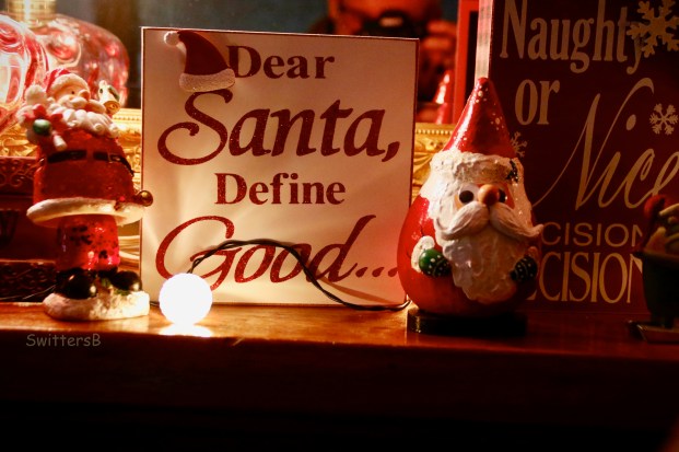 Christmas-Mantle-Define Good-SwittersB